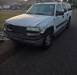 Parts suburban 2005