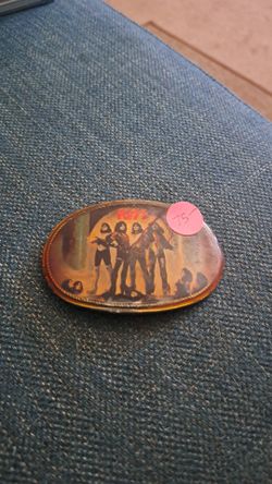 Kiss belt buckle