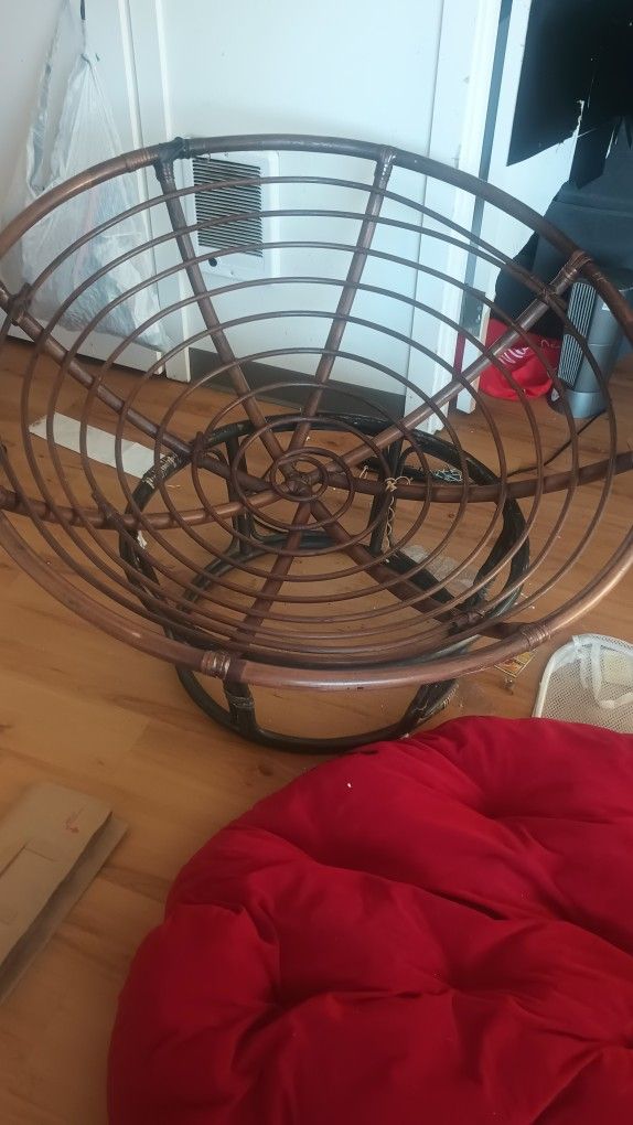 Papasan Chair
