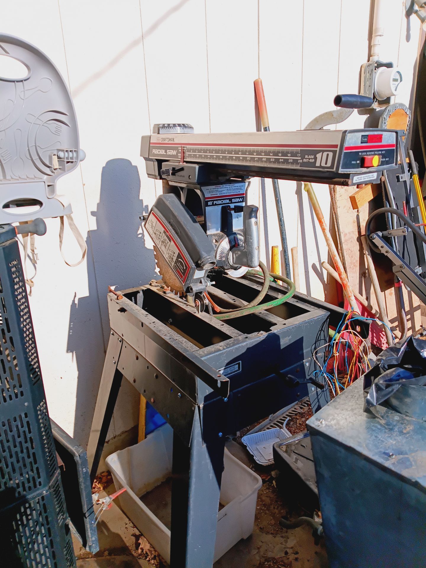 Craftsman radial arm saw and miter saw
