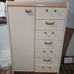 Huge Dresser With Door And Drawers Beautifully Done Holds Alot And Is Very Accessable 