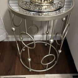 End Tables. 1 Gold & 1 Silver