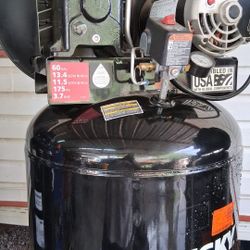 Compresor Husky 80 Gal 