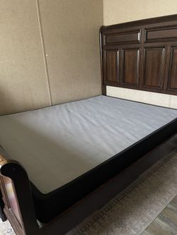 Box Spring - Queen