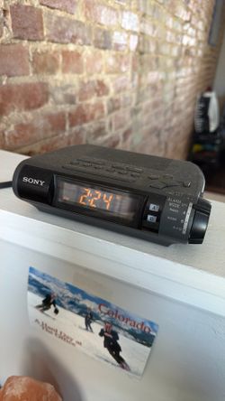 Sony AM/FM Alarm Clock
