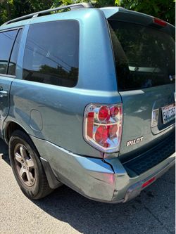 Honda pilot 8 seater