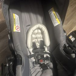 Baby Trend Expedition jogging stroller. An Infant Car Seat.
