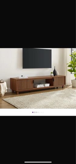 Modern Fluted TV Stand / Media Console - Excellent Condition
