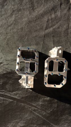CXDesigns talaria pegs