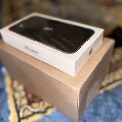 Black iPhone 11 64GB (Brand New)