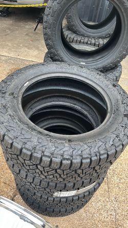 275/60/20 Tires