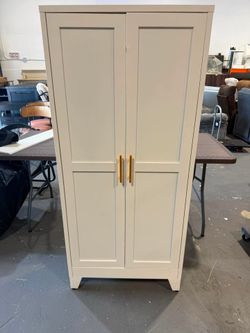 White Metal Kitchen Storage Cabinet, Kitchen Pantry Storage Cabinet with Doors and Shelves, Storage Cabinet with Adjustable Leveling Foot for Kitchen,