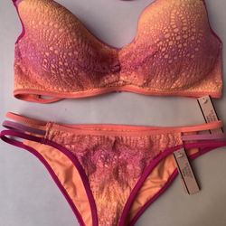 NEW!!! Victorias  Secret Swim - Bikini Set - Halter 32D & Bottom XS