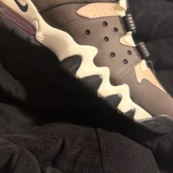 Nike Air CB 94 Brown