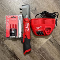 Milwaukee M12 Fuel 3/8 Right Angle Impact Wrench