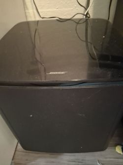Bose Soundbar 700 Home Theater System Bundle (Includes Soundbar 700 + Bass Module + 2 Surround Speakers).