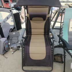 Gravity Folding Recliner