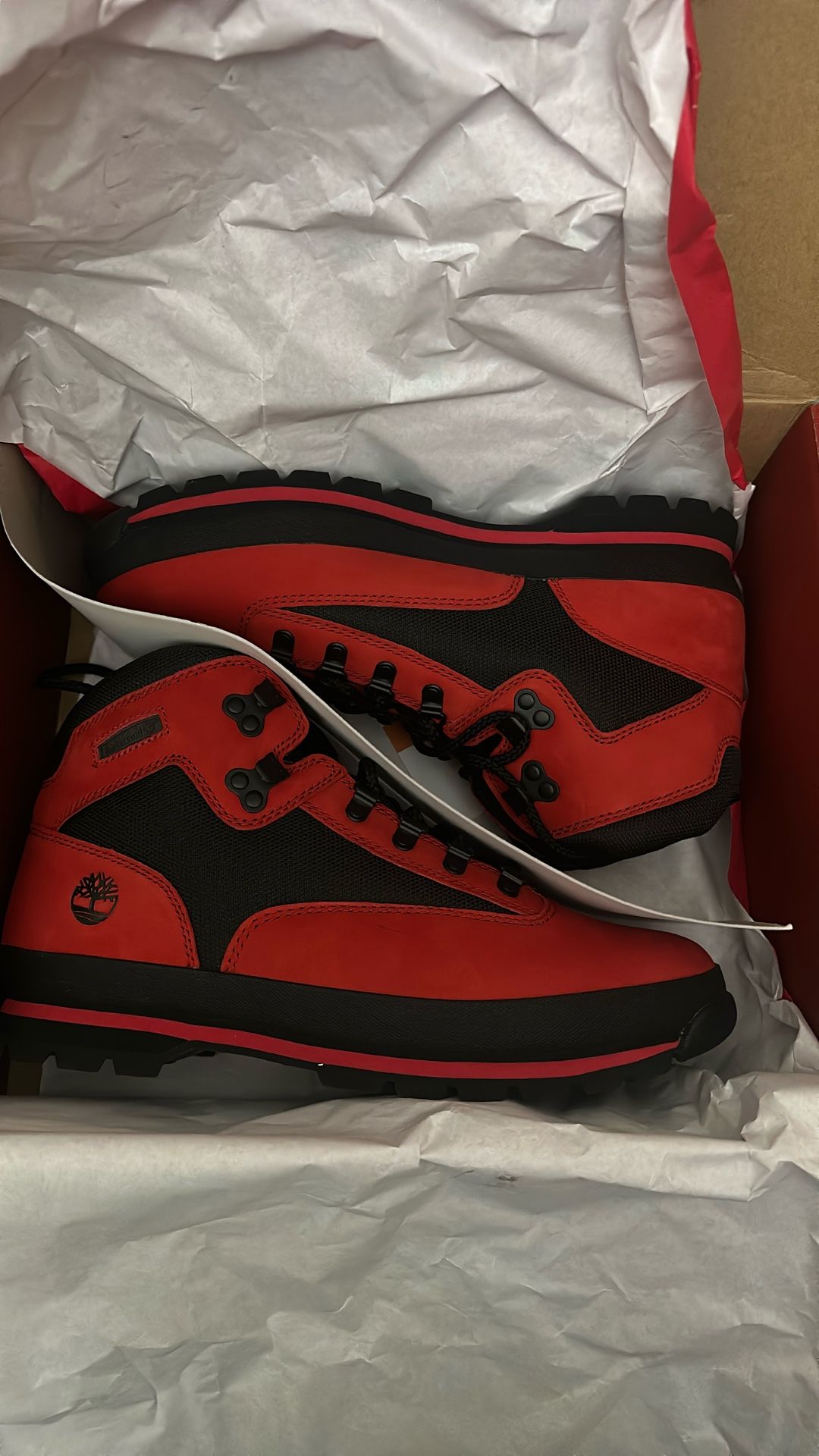 Timberlands Size 11 Men’s New Red N Black 