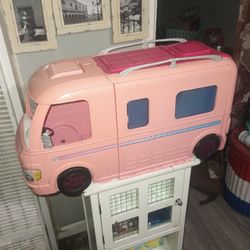 Barbie. Motorhome,  R V