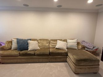 Large Tan Sectional Sofa with Chaise