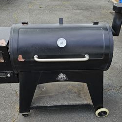 Pit Boss Austin XL pellet grill