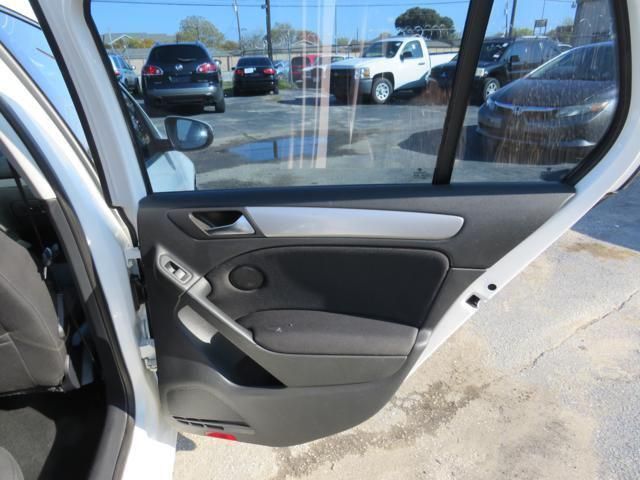 2010 Volkswagen Golf
