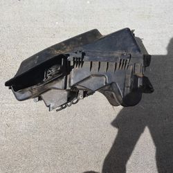 2000-2005 Toyota Celica Air Intake Box