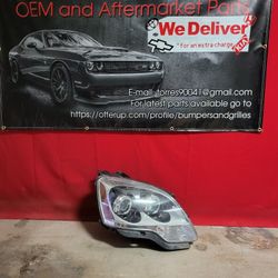 2008 - 2012 Gmc Acadia Headlight Halogen Oem Passenger Side 