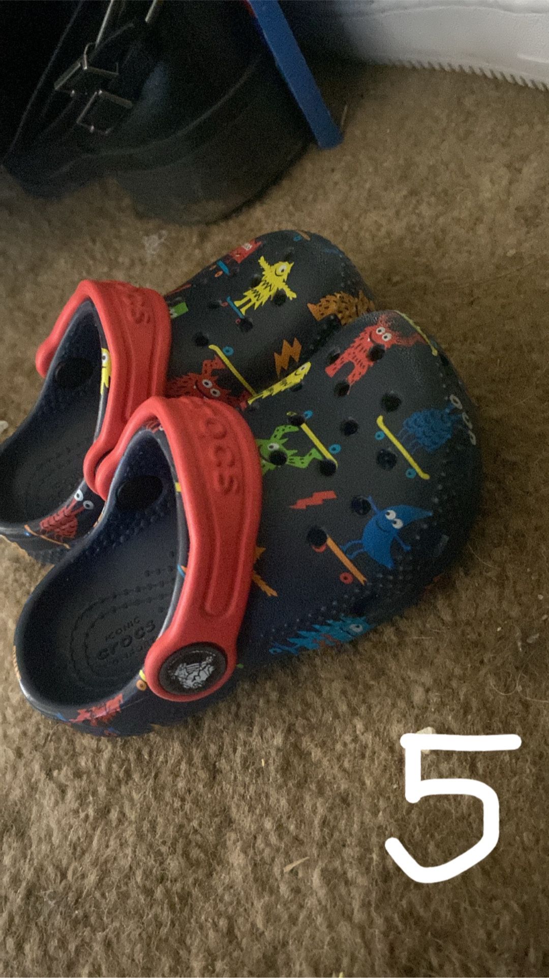 Dino Croc Size 5C