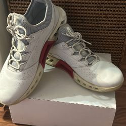 Ecco Men’s Golf Spineless Shoes 9.5