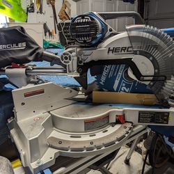 Hercules Miter Saw With Rolling Stand