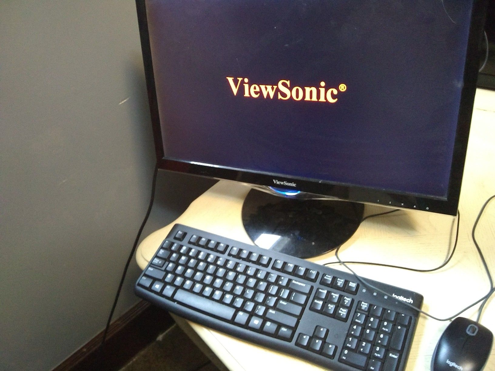 View Sonic Computer Monitor