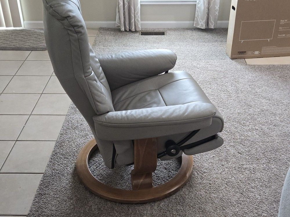 Ekornes STRESSLESS WING CHAIR Power RECLINER