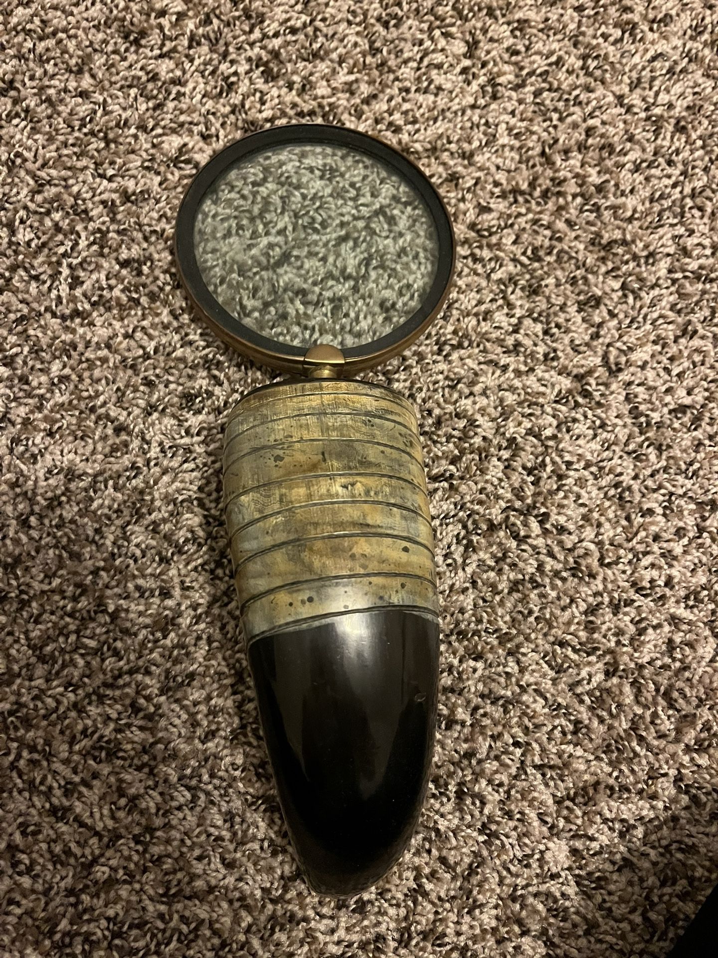 Bull Horn Magnifying Glass
