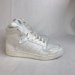 New Adidas Originals Top Ten Basketball Shoes Athletic Size 5.5 Triple White New without box.
