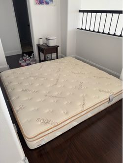 Saatva Classic King Mattress (Luxury Firm)