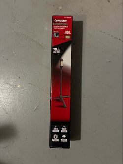 Small tripod light