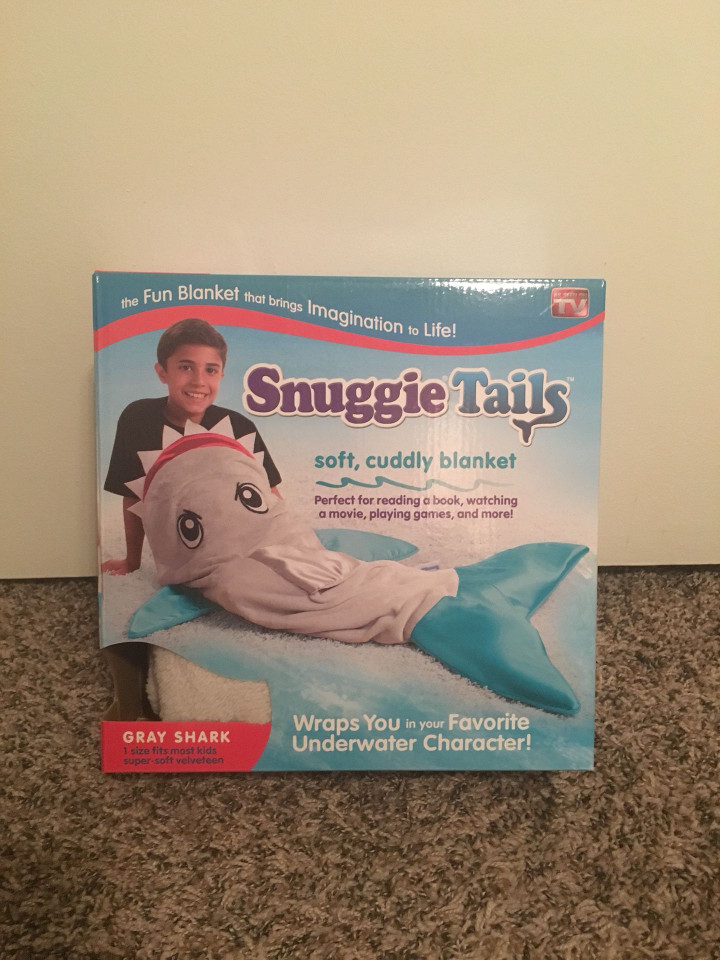 Snuggie Tails - Gray Shark