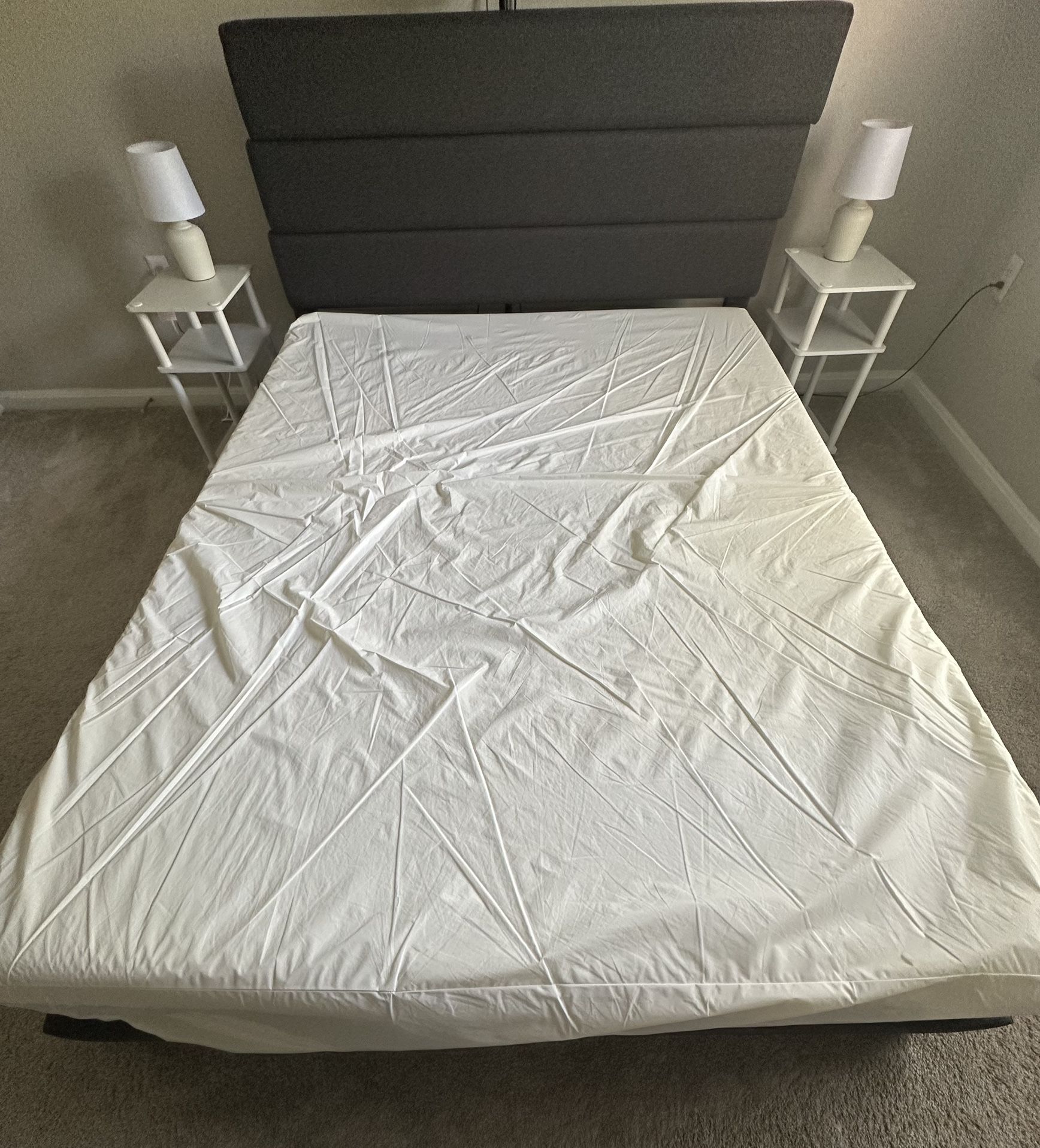 QUEEN SIZED BED FOR SELL!!!!