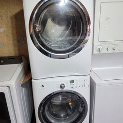 Electrolux Front Loading Washer And Stackable Gas Dryer Set 