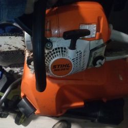Stihl Chainsaw Series MS251C