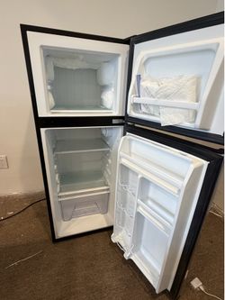Whirlpool mini fridge