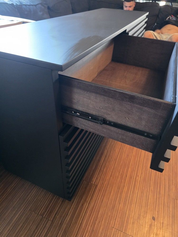 Solid Wood Dresser Matte Black