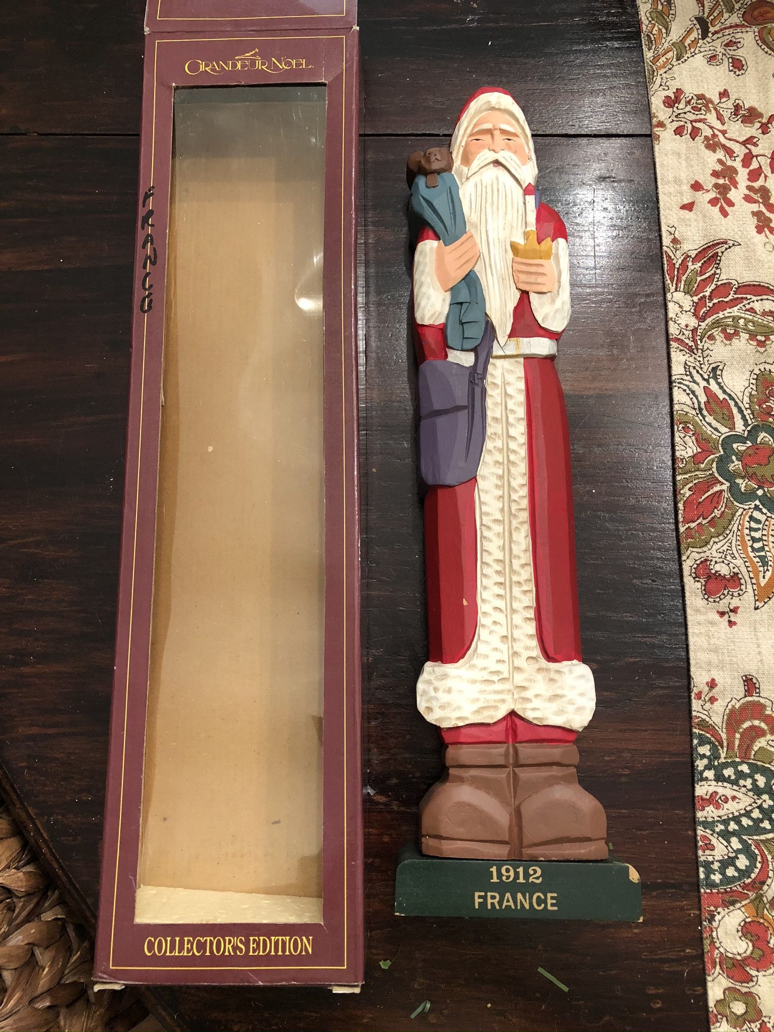 GRANDEUR NOEL CARVED WOODEN SANTA FROM 1912 FRANCE 15.5" TALL