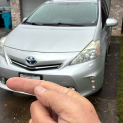 2012 Toyota Prius V