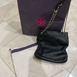Tory Burch Leather Tote Purse With Gold Chain 