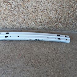 2011 GMC Terrain Back Rebar (Body Parts)