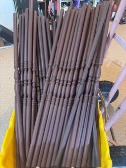 Spindles about 250 aluminum rust colored & fasteners