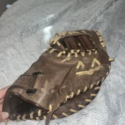 Mizuno  fastpitch first baseman glove 
