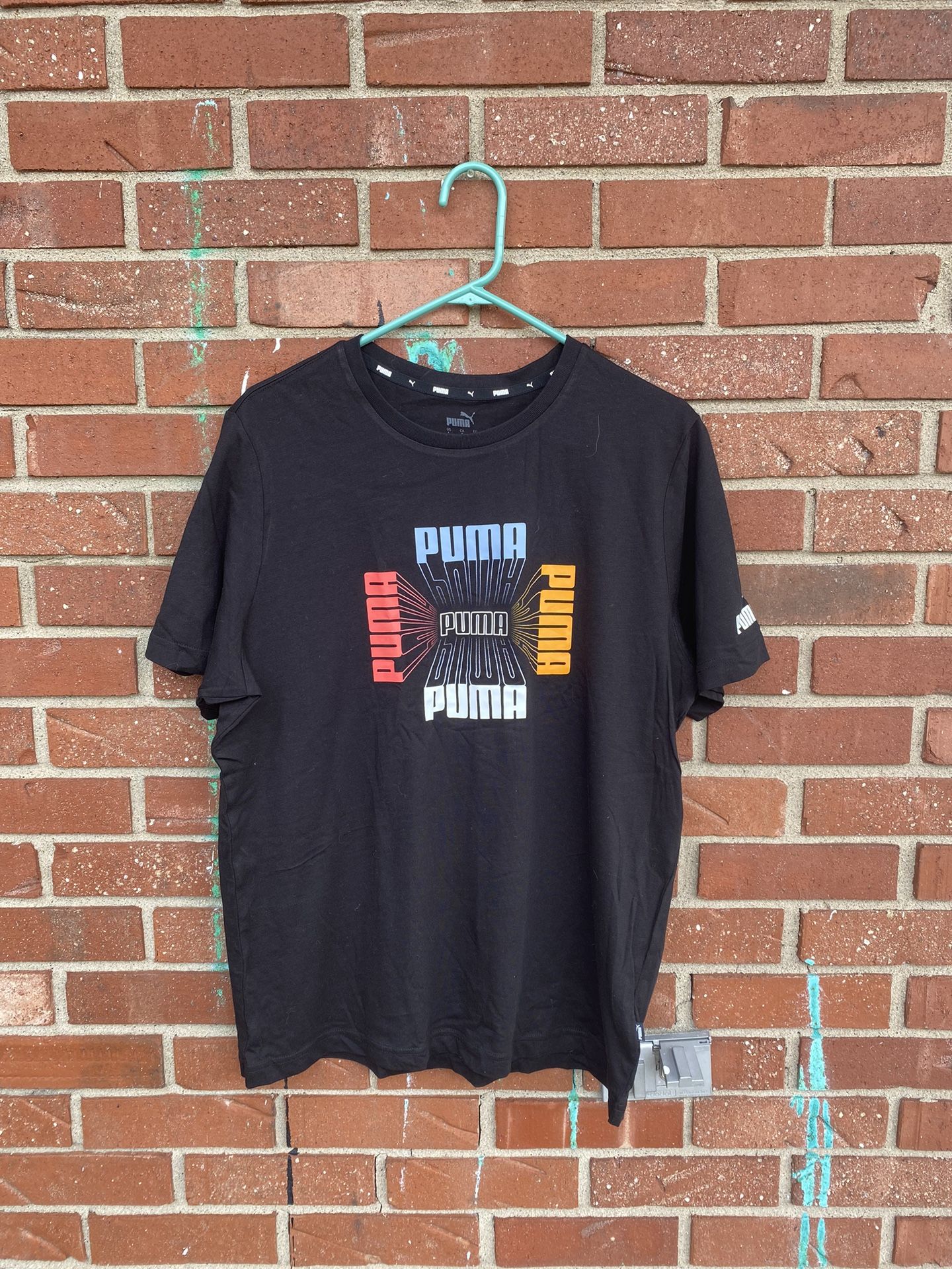Puma Logo Repeat Tee Men’s Large